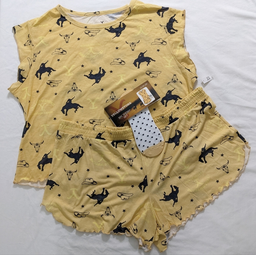 Yellowstone Dutton Ranch Women's 3 Piece Pajama Set, Size 2XL(18W-20W), NWT